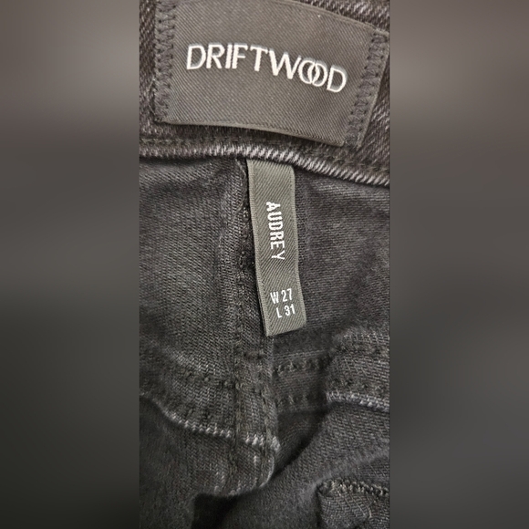 NWT Driftwood Aubrey Women's Jeans Straight Leg Distressed Denim Black Size 27 - Picture 11 of 11